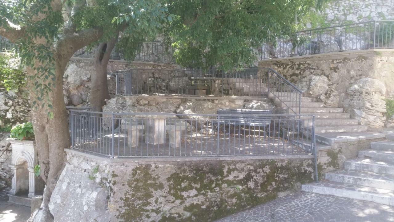 Casa Di Mamma Rosa Villa Castelnuovo Parano Eksteriør bilde